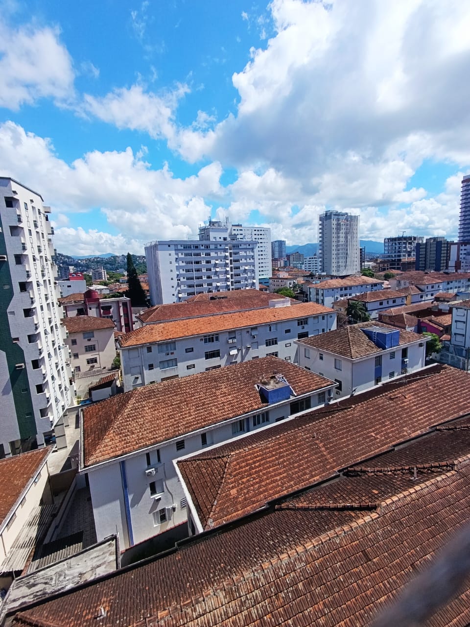 Foto do Imóvel - OPORTUNIDADE 02 dorms 02 wc com portaria 24h e elevador